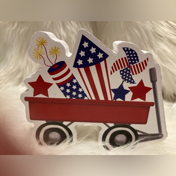 Set of 7 July 4Th Patriotic Decor - Picture 10 of 16